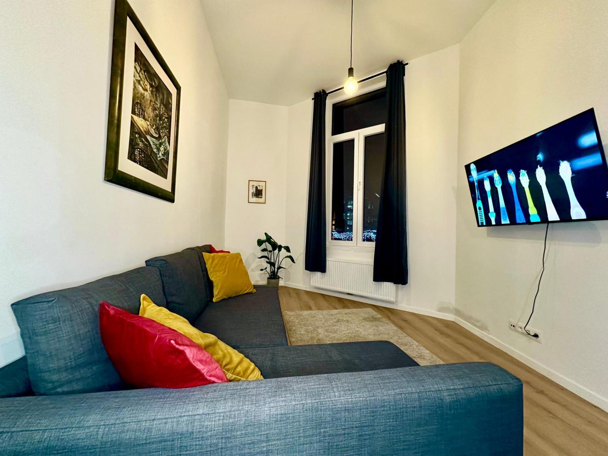 Luxury Suites Mons By Rikas Hotels מראה חיצוני תמונה
